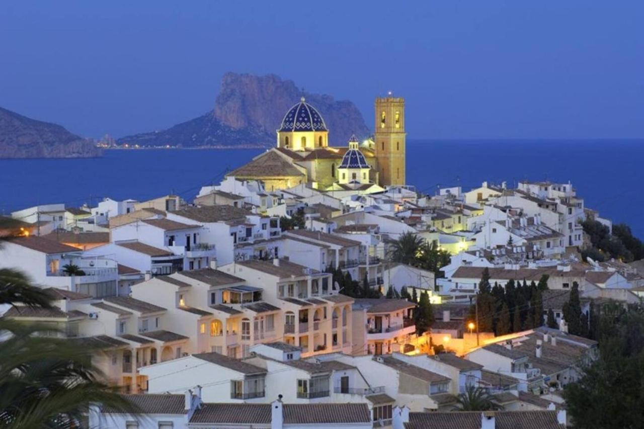 Bungalow Altea Junto Al Casco Antiguo, Piscina Y Barbacoa Bagian luar foto